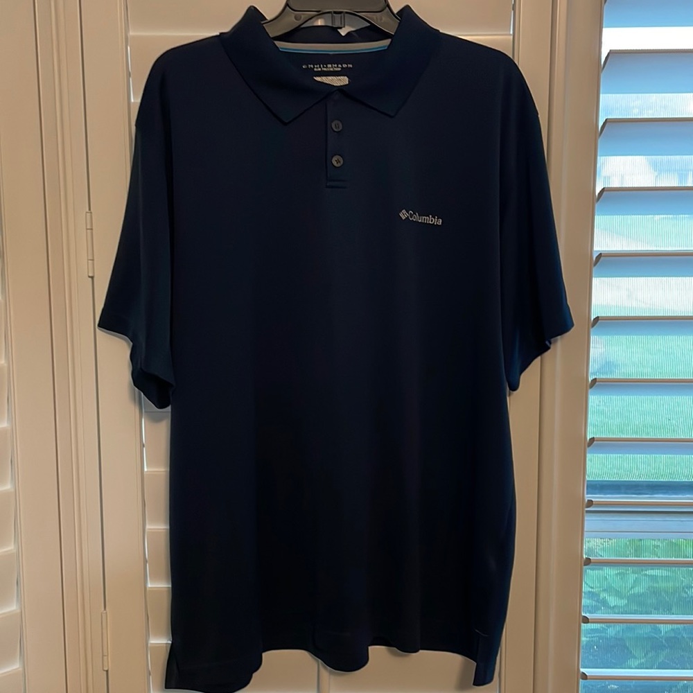 Columbia Omni-Shade 2XL shirt sleeve golf shirt, navy blue